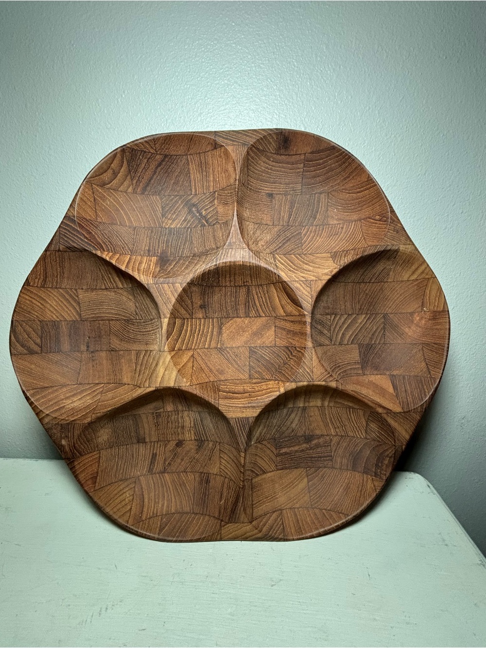 VINTAGE MCM TEAL WOOD DIVIDED LAZY SUSAN made in Hong Kong